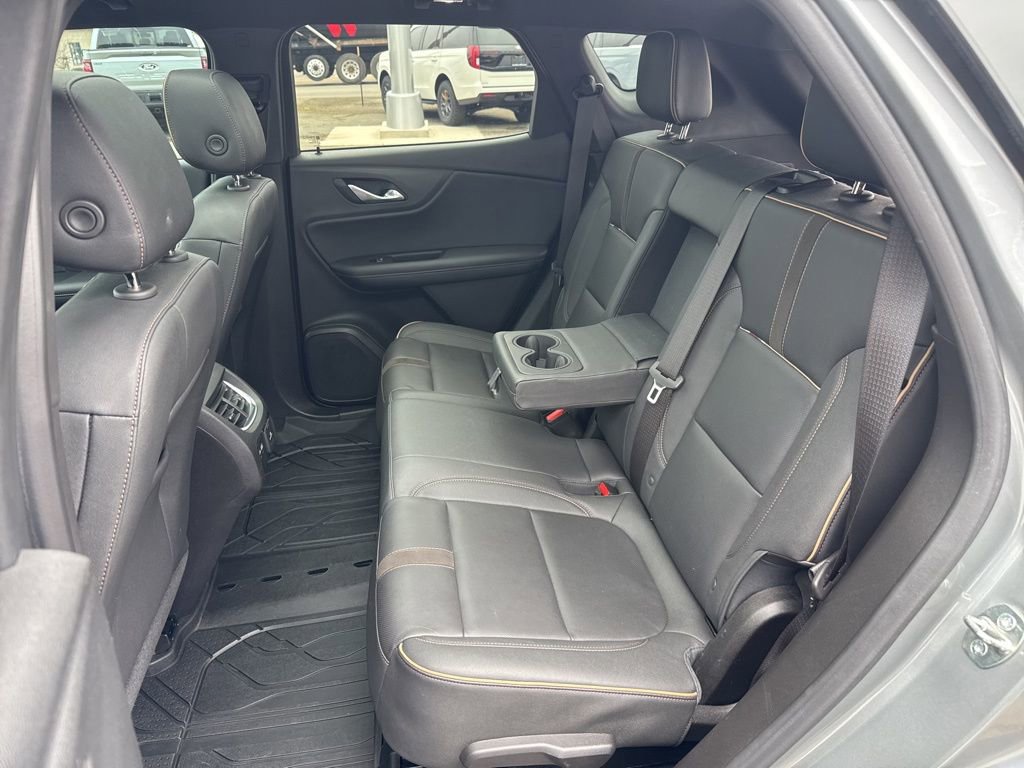 Used 2023 Chevrolet Blazer Premier image 22