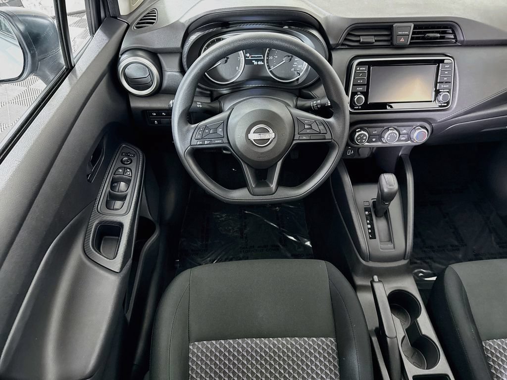 Used 2024 Nissan Versa S w/ Trunk Package FWD image 4