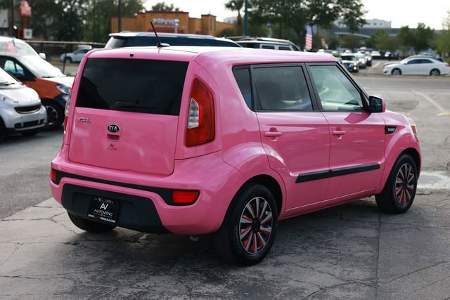 Used 2013 Kia Soul image 14