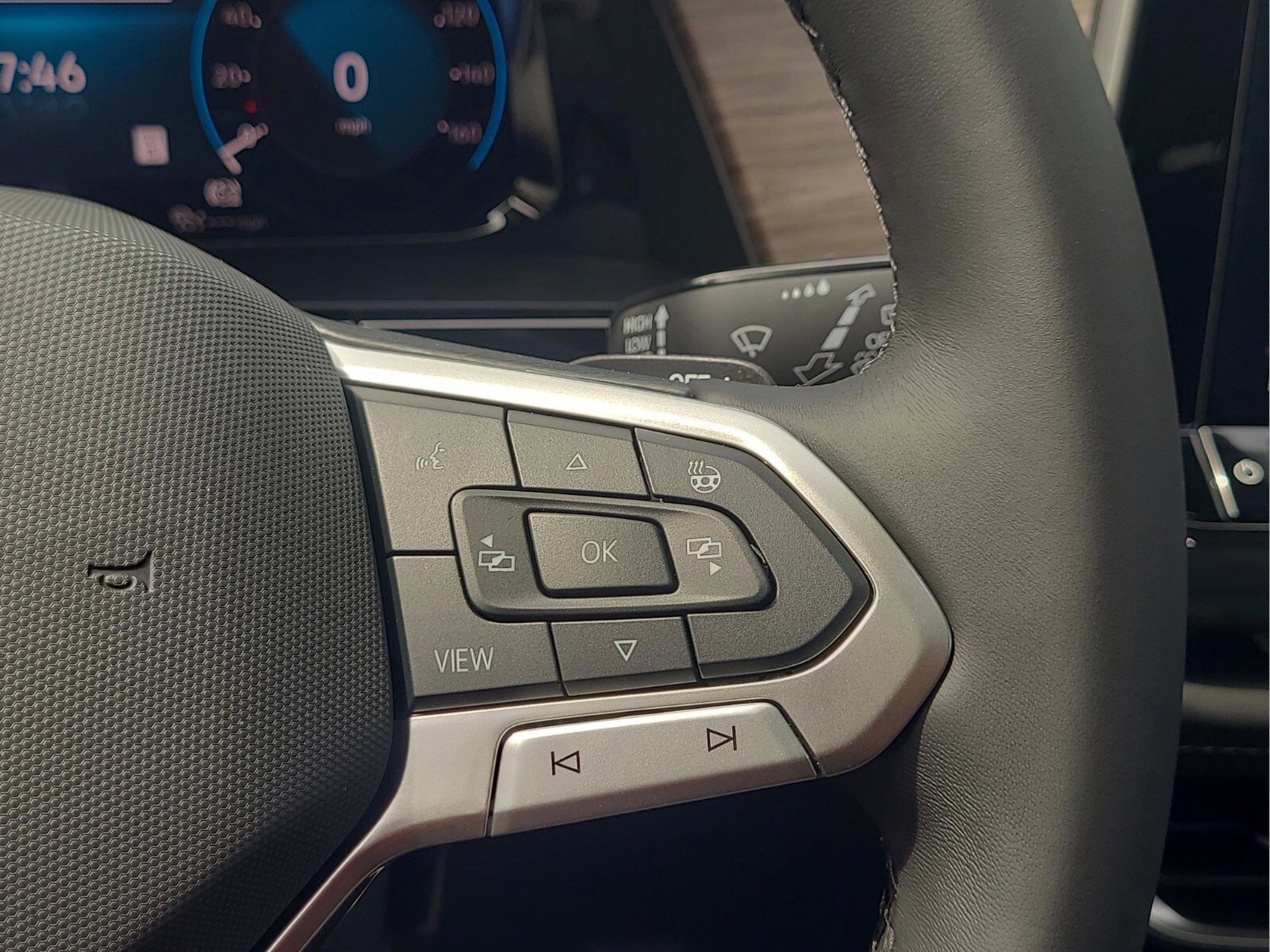 New 2026 Volkswagen Atlas SEL Premium R-Line image 20