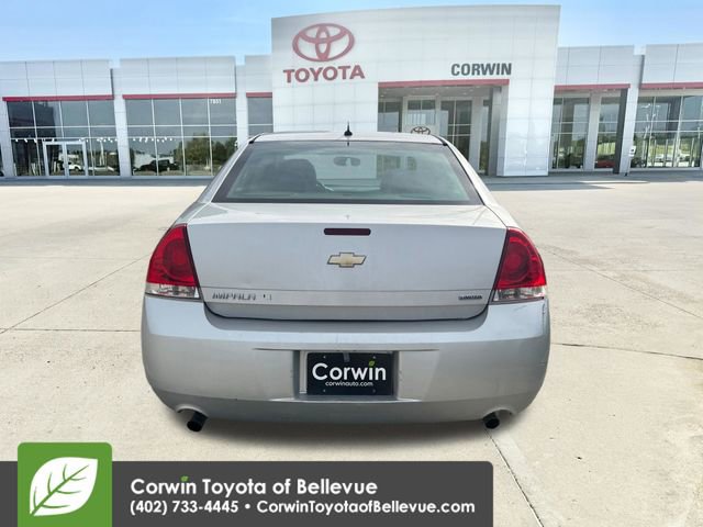 Used 2014 Chevrolet Impala LT w/ LT Sunroof Package image 32