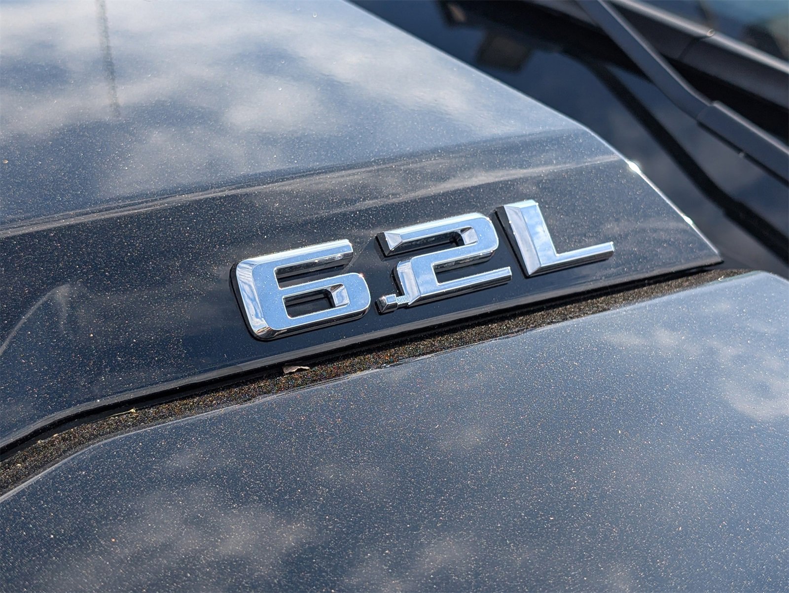 Used 2025 Chevrolet Silverado 1500 ZR2 w/ Technology Package image 33