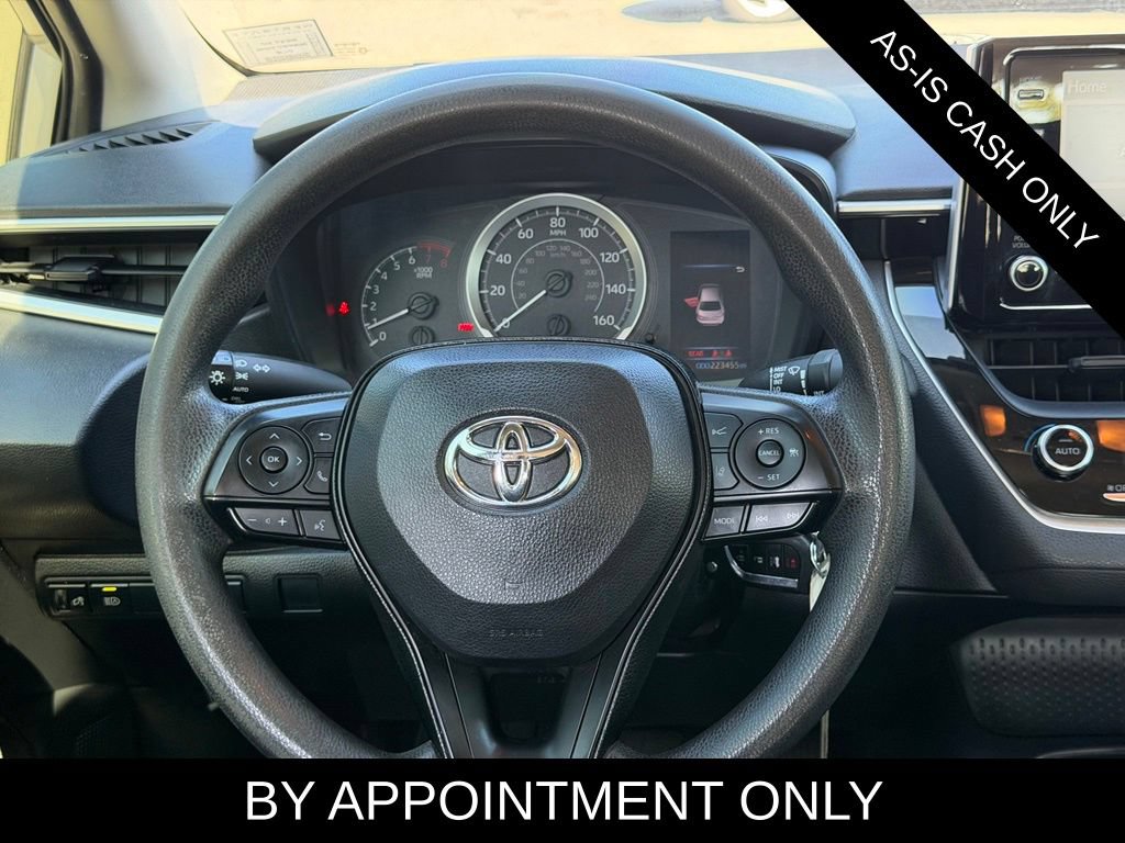 Used 2020 Toyota Corolla LE FWD image 12