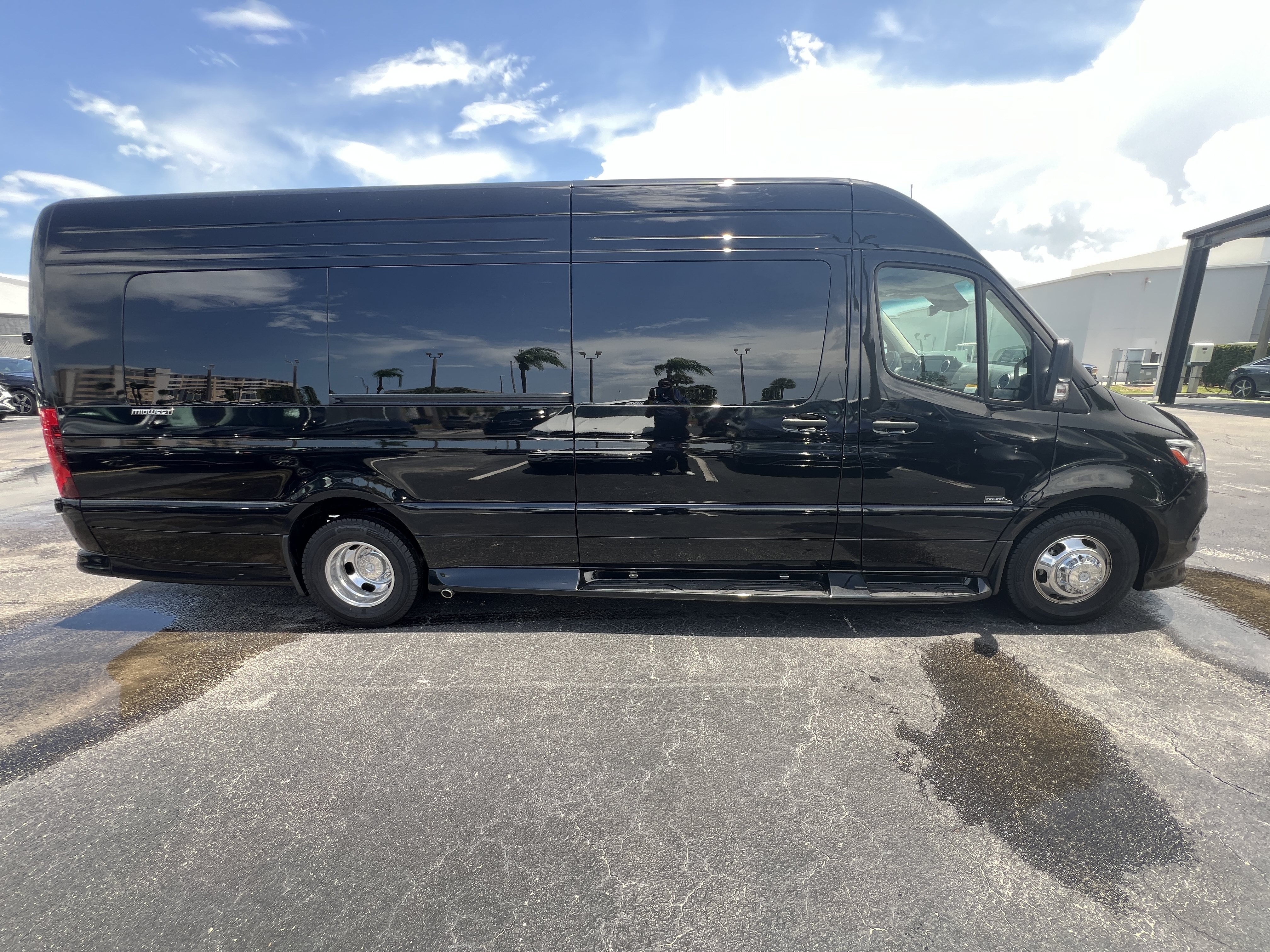 New 2024 Mercedes-Benz Sprinter 3500 image 3