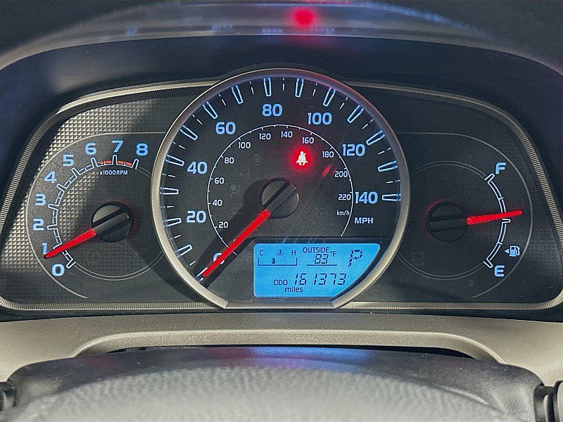 Used 2015 Toyota RAV4 LE FWD image 12