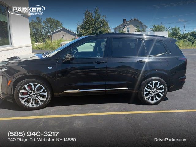 Used 2024 Cadillac XT6 Sport w/ Technology Package AWD/4WD image 1