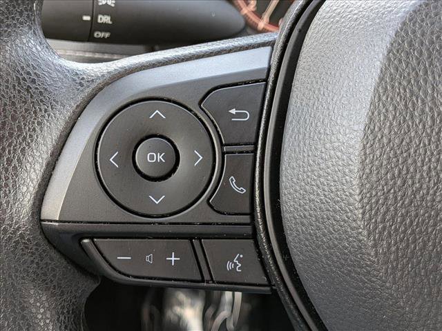 Used 2025 Toyota RAV4 LE image 12