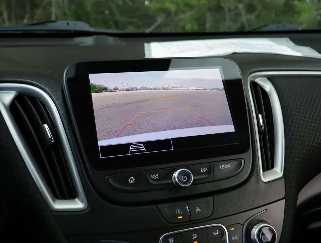 Used 2023 Chevrolet Malibu LT image 14