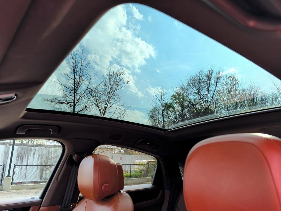 Used 2022 Porsche Cayenne Coupe image 27