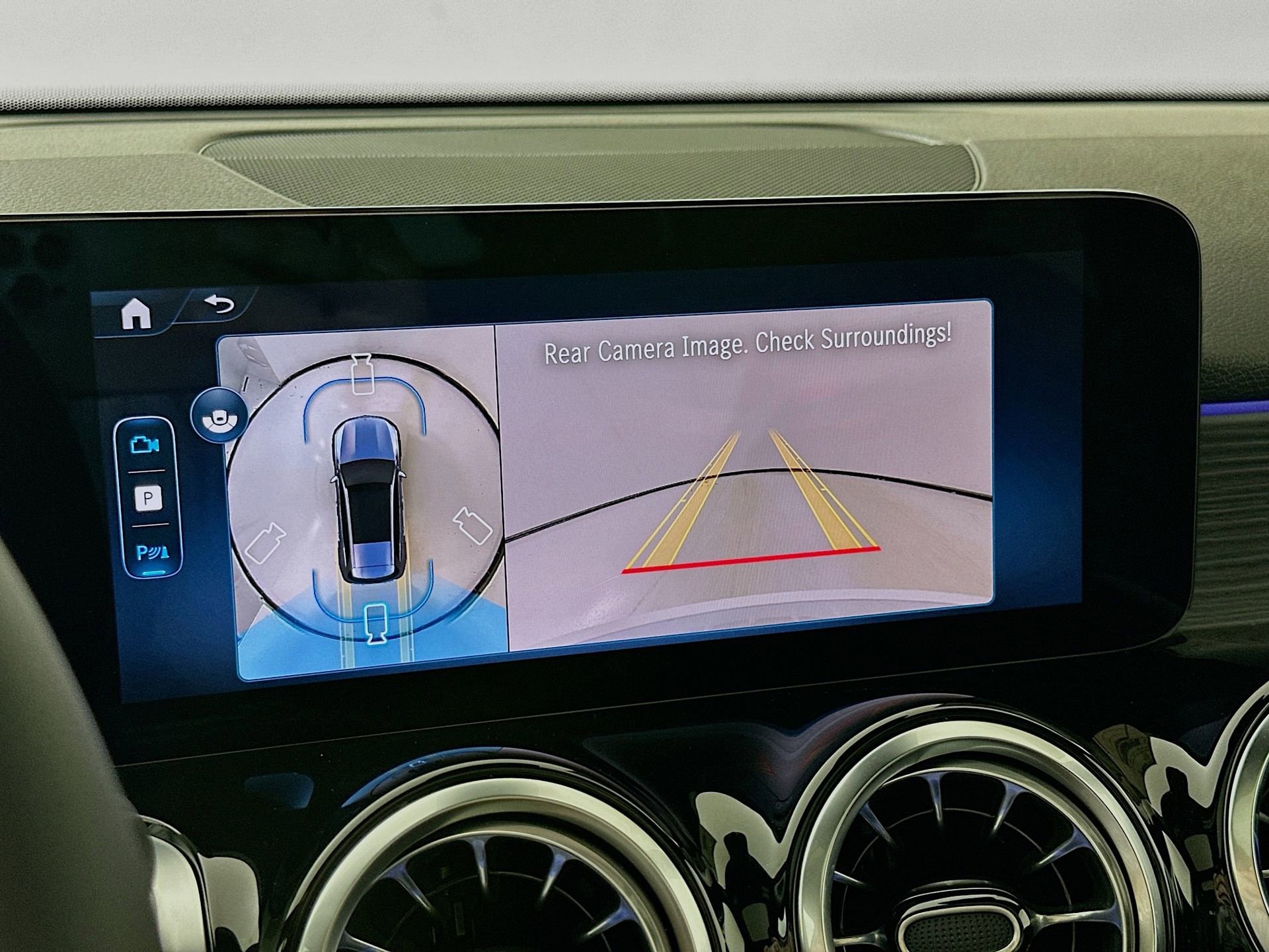 New 2026 Mercedes-Benz GLB 250 image 14