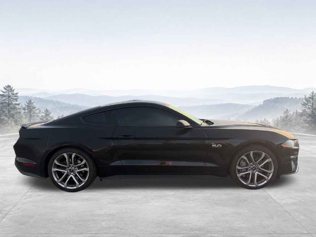 Used 2022 Ford Mustang GT Premium w/ Equipment Group 401A RWD image 10