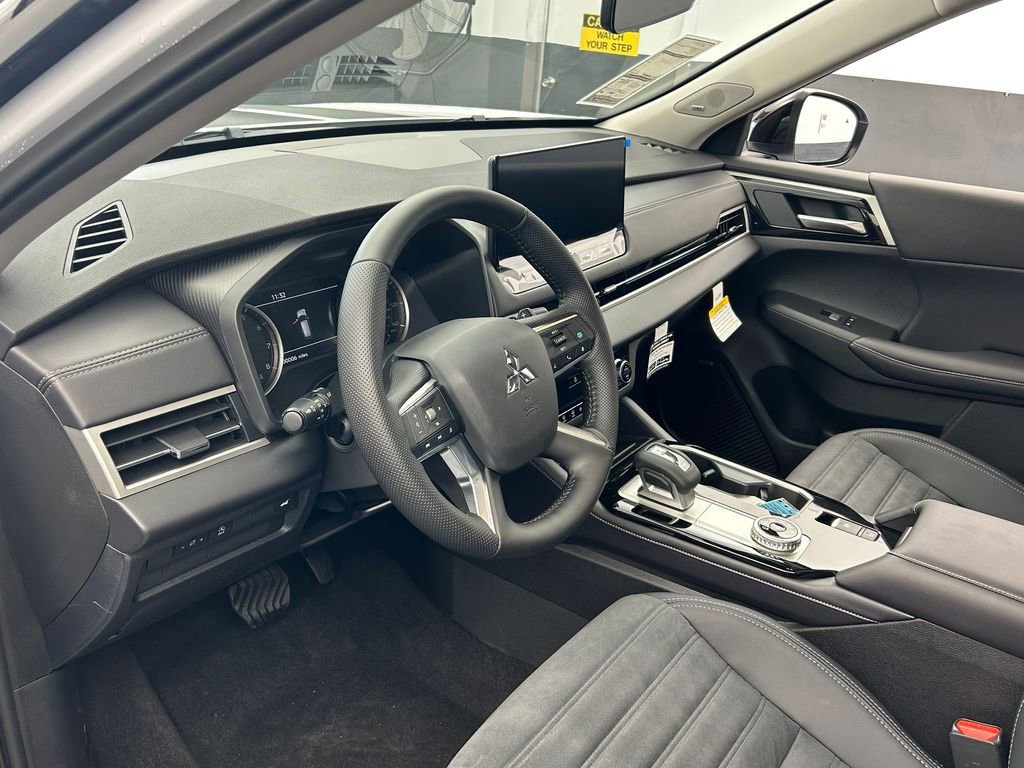 New 2026 Mitsubishi Outlander Trail Edition image 10