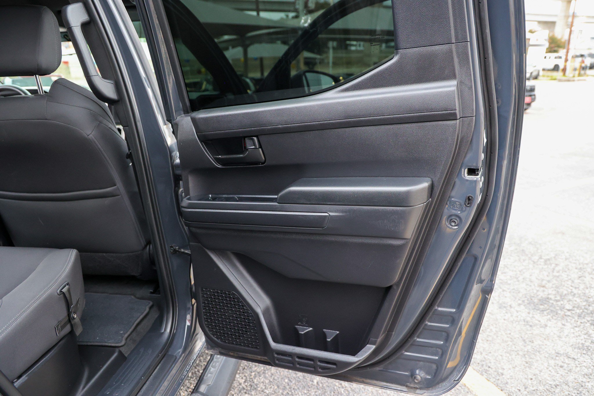 Certified 2025 Toyota Tacoma SR AWD/4WD image 34