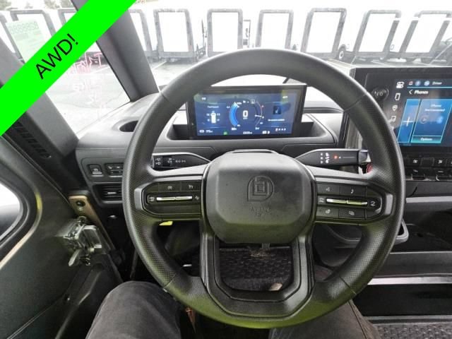 Used 2024 Chevrolet Brightdrop 600 w/ Commercial Equipment Package AWD/4WD image 9