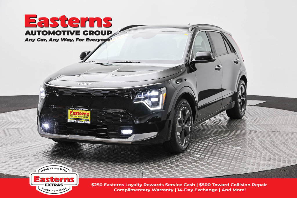 Used 2023 Kia Niro Wave w/ Wave Preserve Package