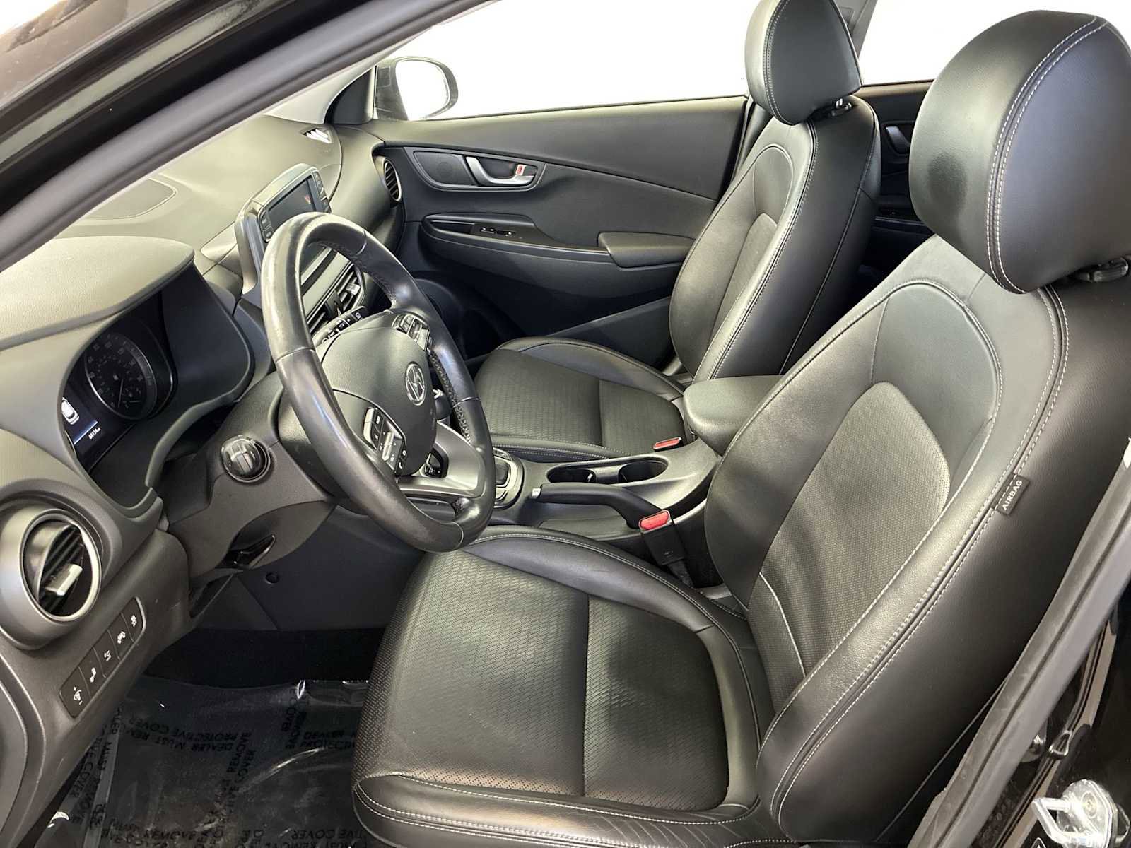 Used 2020 Hyundai Kona Ultimate image 13