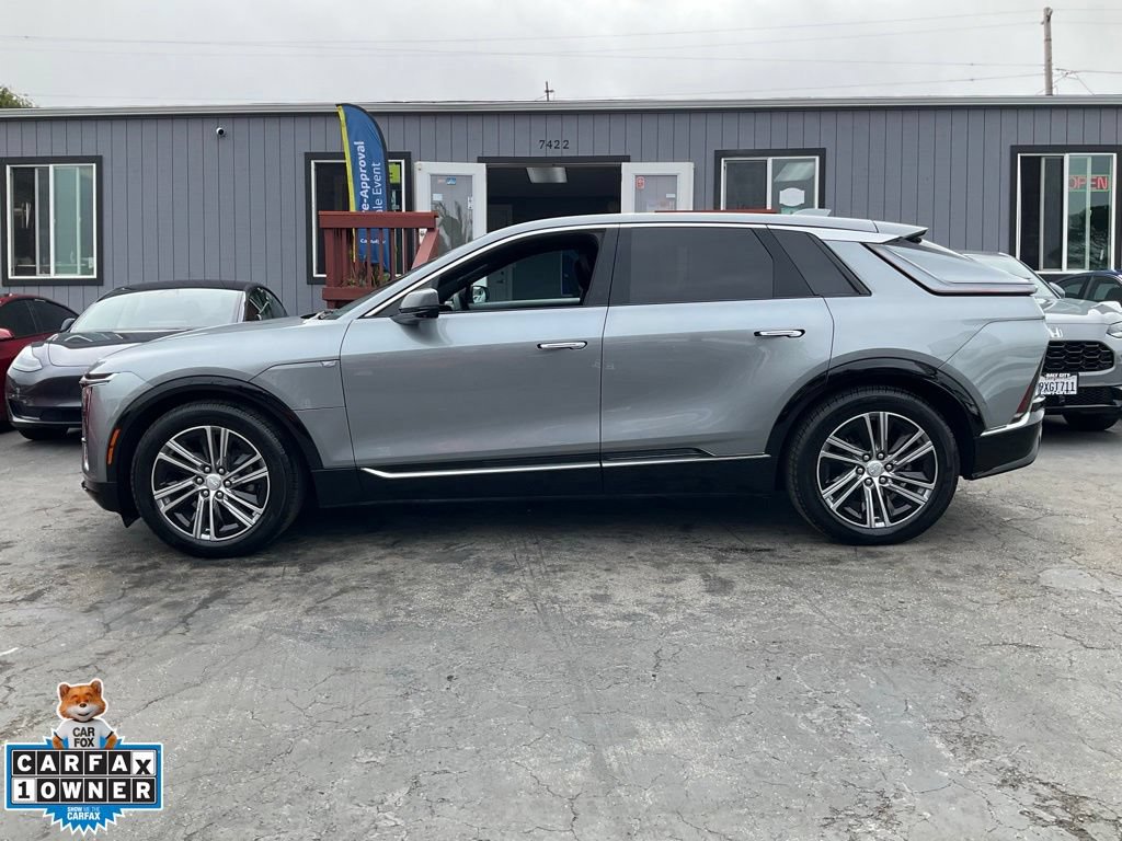 Used 2024 Cadillac Lyriq Luxury AWD/4WD image 5