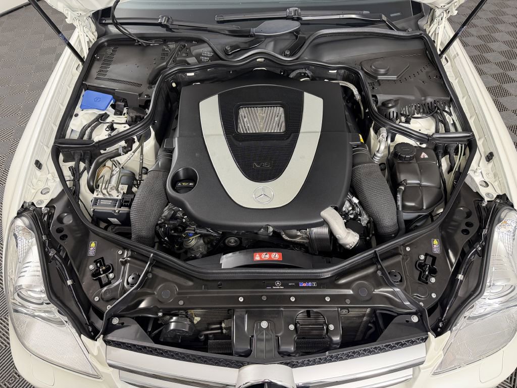 Used 2011 Mercedes-Benz CLS 550 image 30