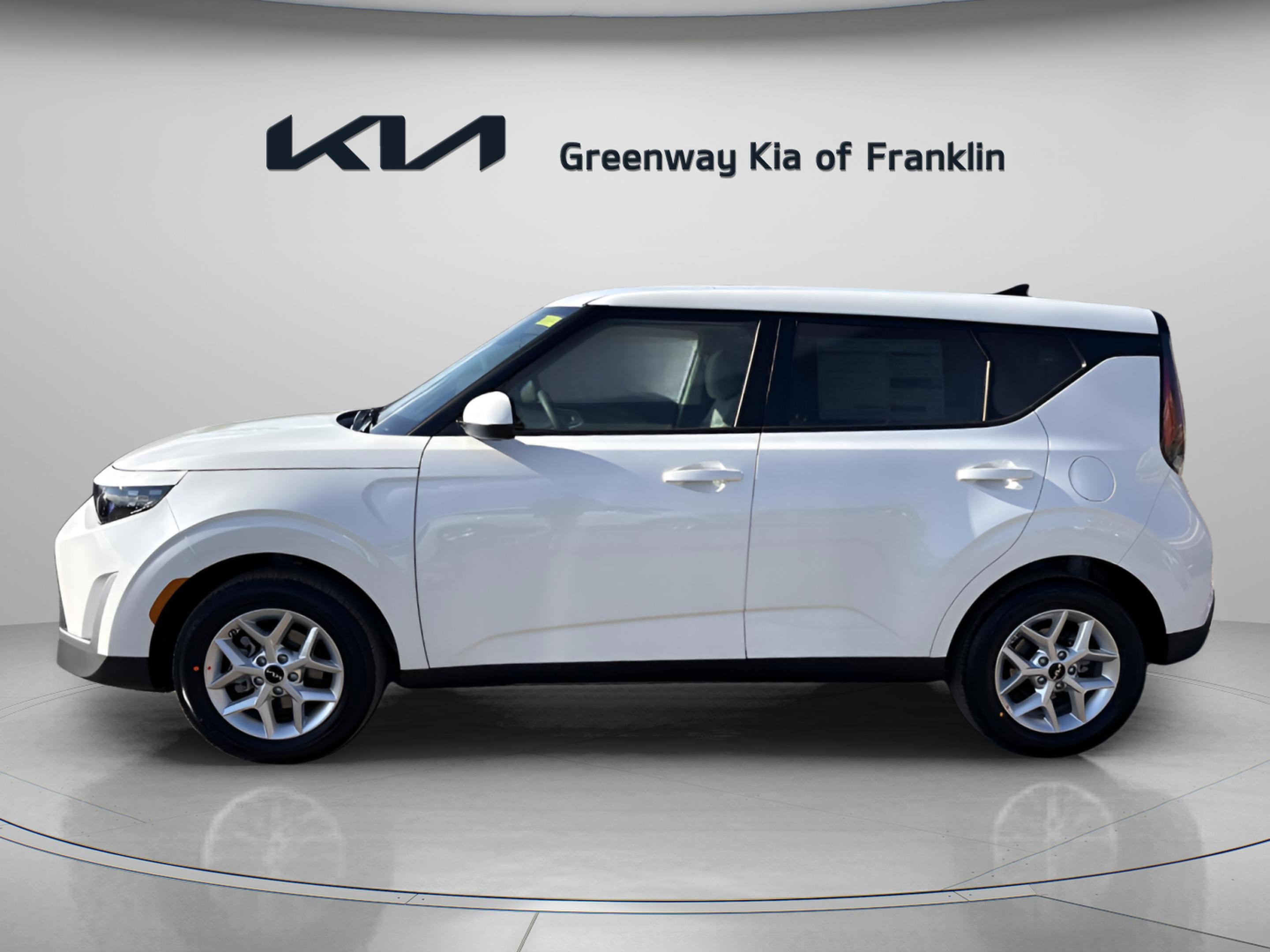 New 2025 Kia Soul LX w/ LX Technology Package image 4
