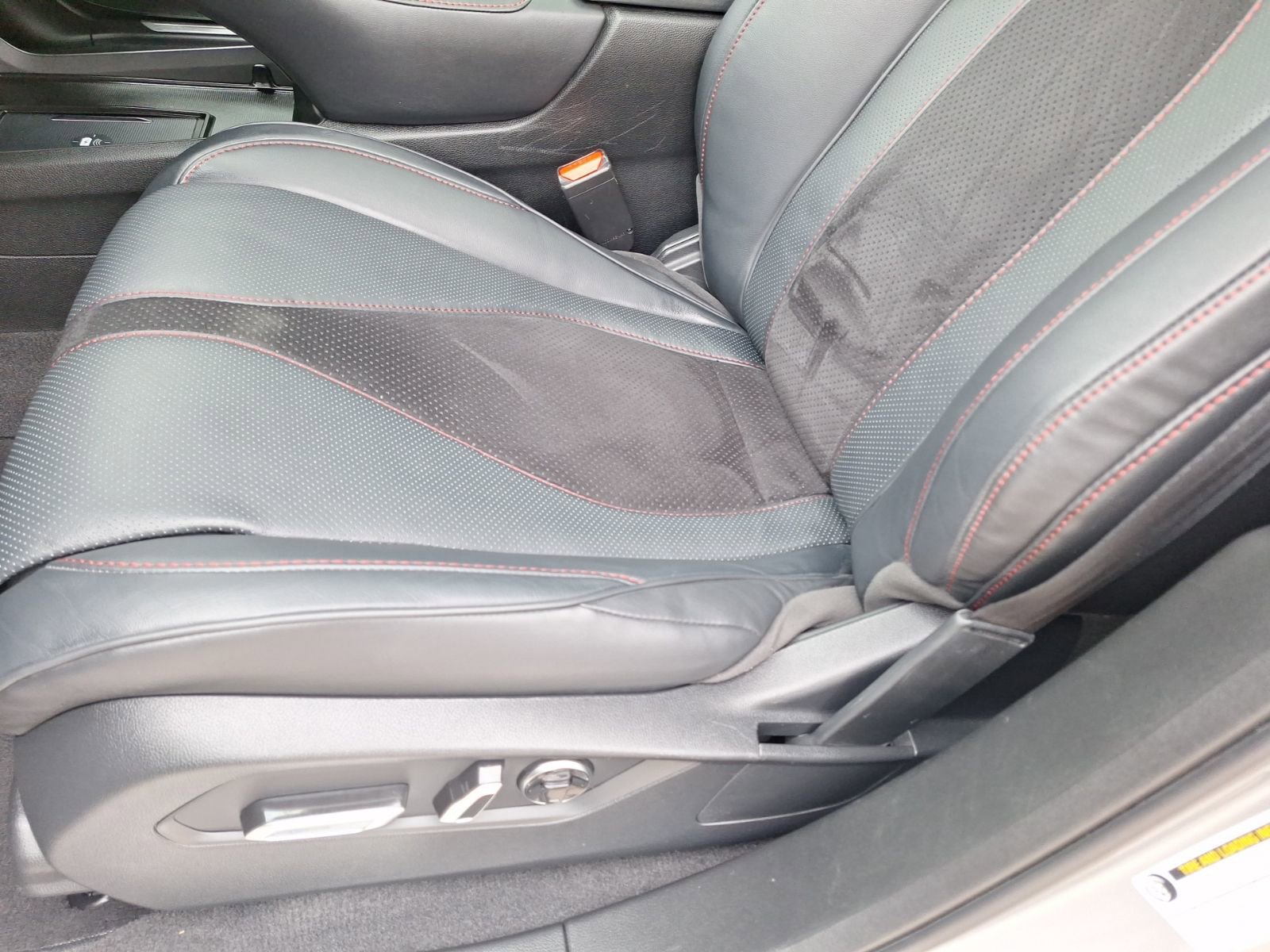 Used 2024 Acura RDX A-Spec AWD/4WD image 17