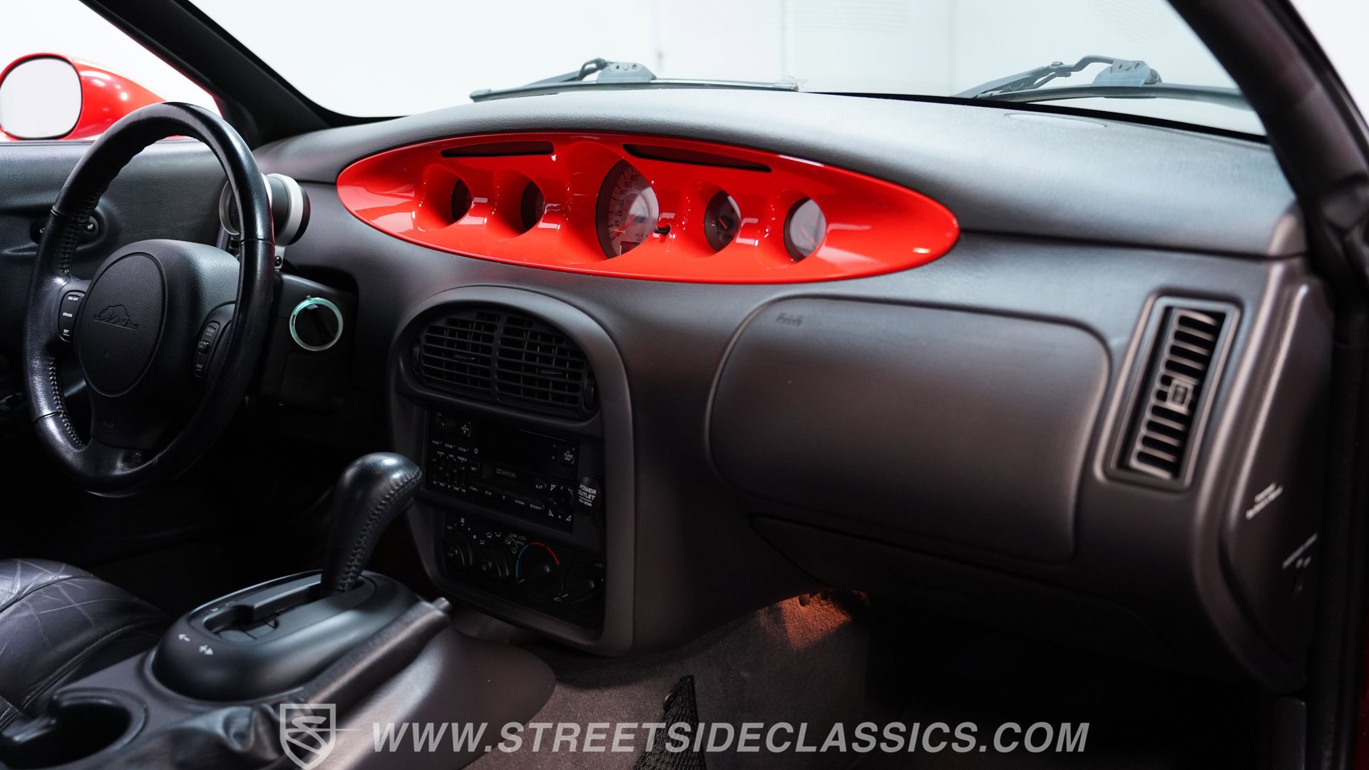 Used 1999 Plymouth Prowler RWD image 34