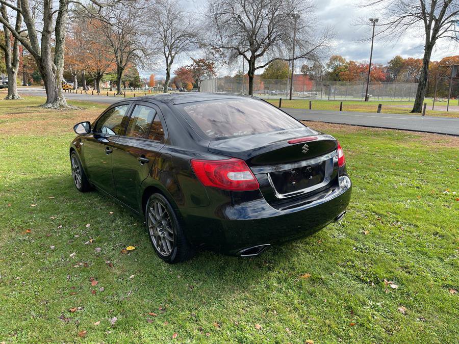 Used 2010 Suzuki Kizashi GTS FWD image 16