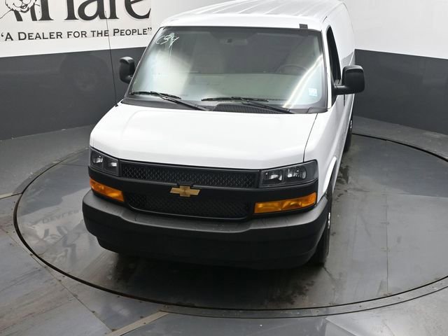 New 2026 Chevrolet Express 2500 image 24