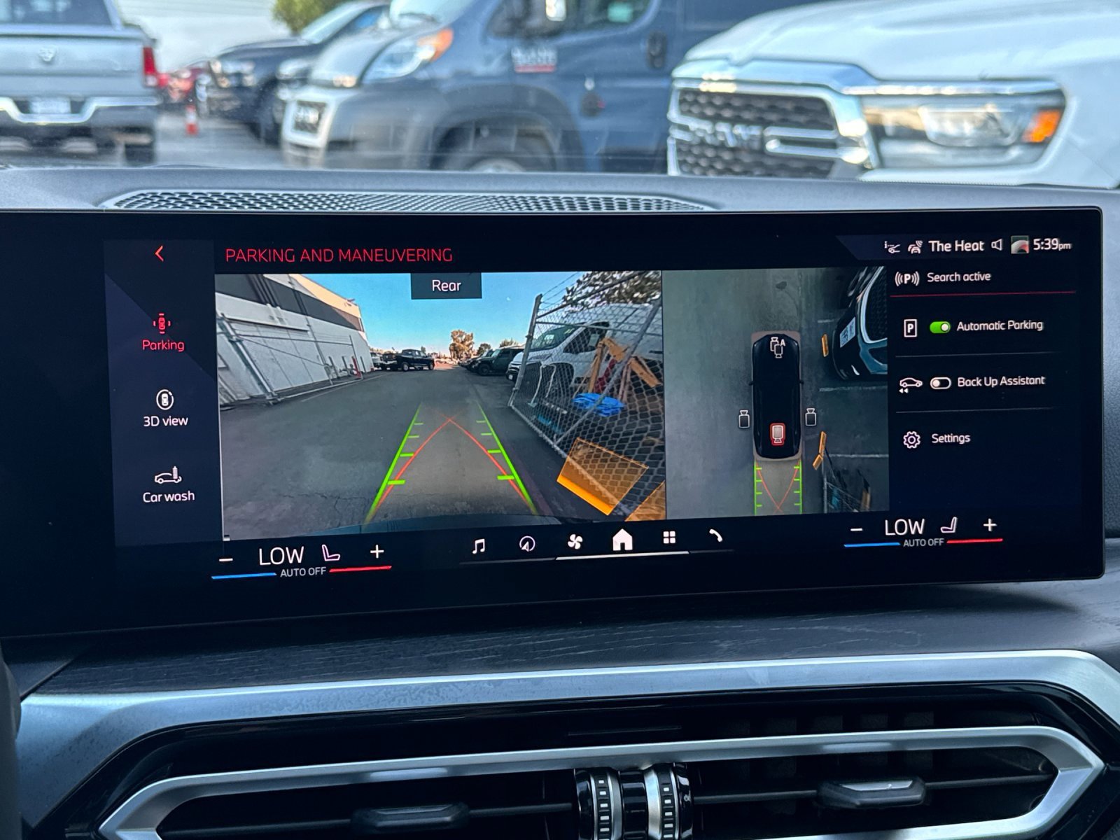 Used 2024 BMW i4 eDrive35 w/ Premium Package image 19