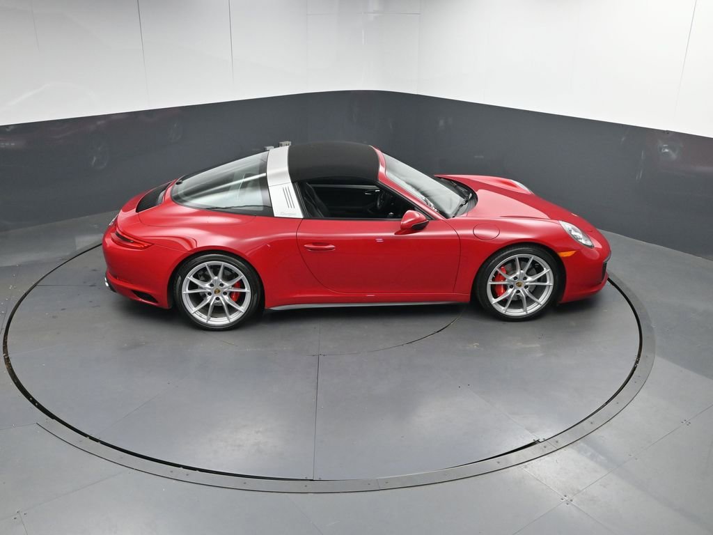 Certified 2019 Porsche 911 Targa 4S AWD/4WD image 39