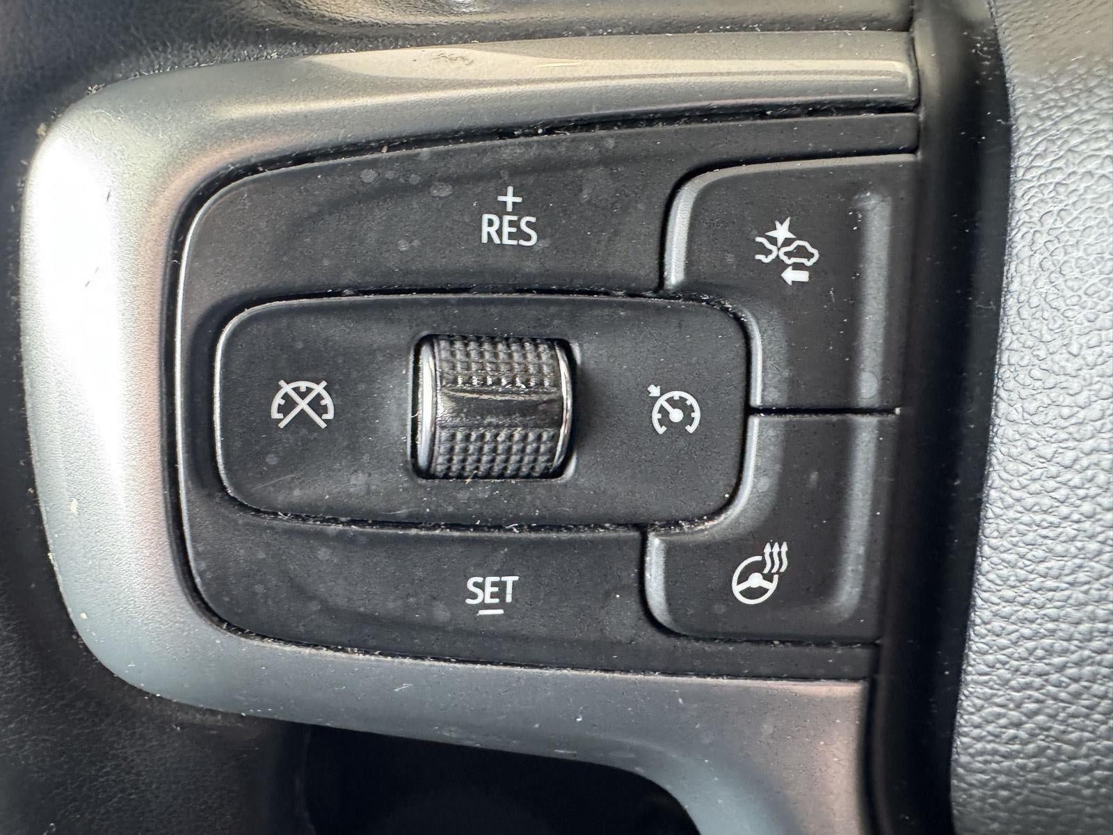 Used 2023 Chevrolet Silverado 1500 LT w/ Protection Package AWD/4WD image 13