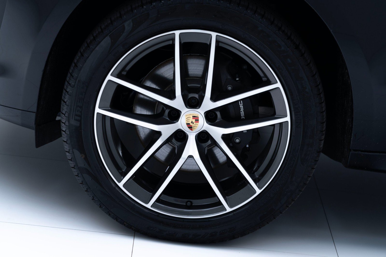 New 2025 Porsche Macan Turbo image 12