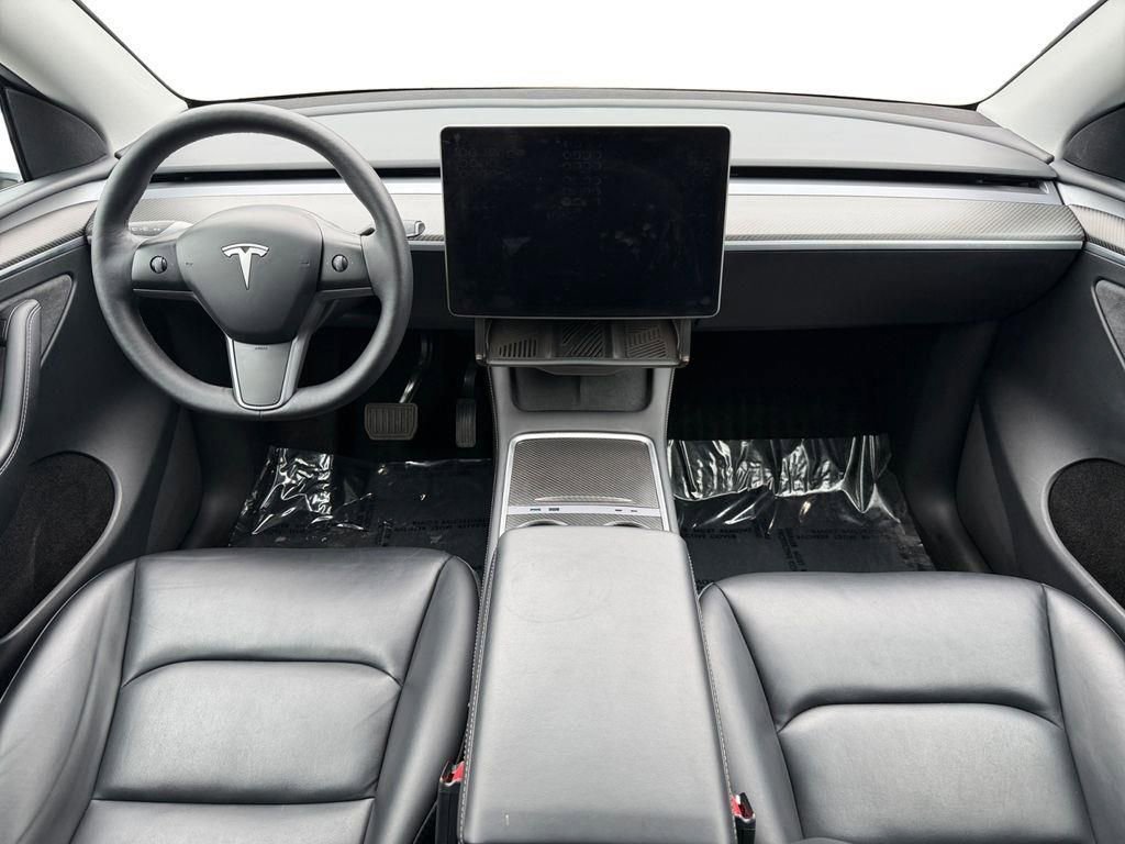 Used 2023 Tesla Model Y Long Range image 10