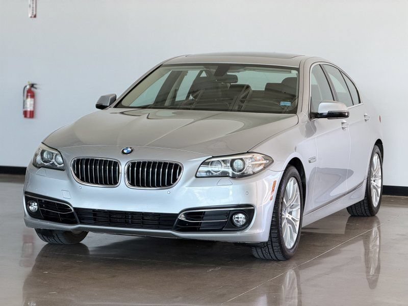 Used 2015 BMW 528i Sedan RWD image 3