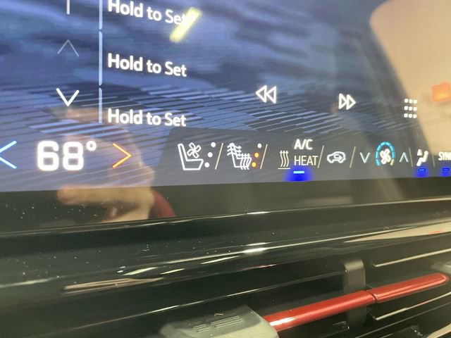 New 2025 Chevrolet Silverado EV RST AWD/4WD image 29