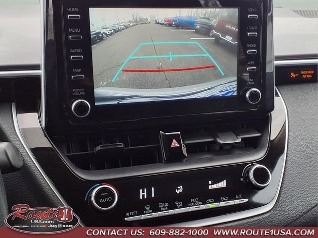 Used 2020 Toyota Corolla LE FWD image 26
