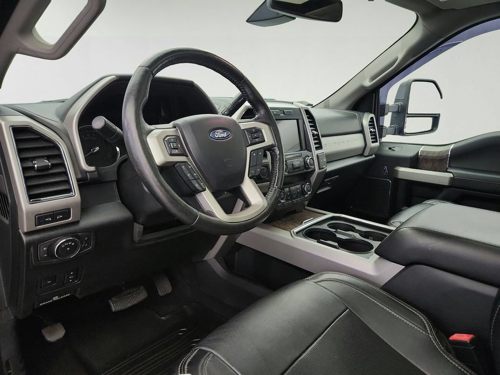Used 2019 Ford F250 Lariat w/ Lariat Ultimate Package AWD/4WD image 10