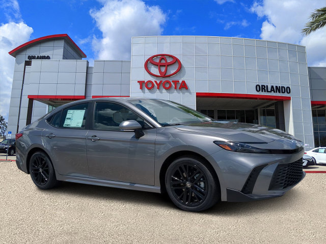 New 2026 Toyota Camry SE FWD image 1