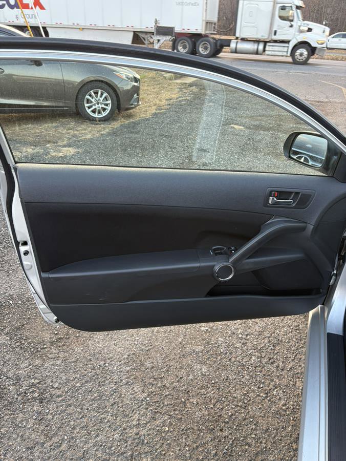 Used 2006 Scion tC image 10