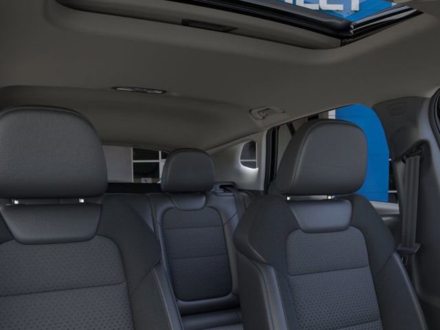 New 2026 Chevrolet Trax LT w/ Sunroof Package image 24
