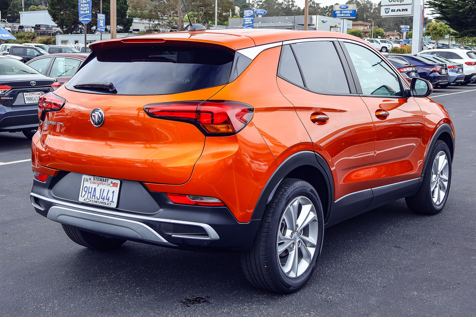 Used 2023 Buick Encore GX Preferred FWD image 18