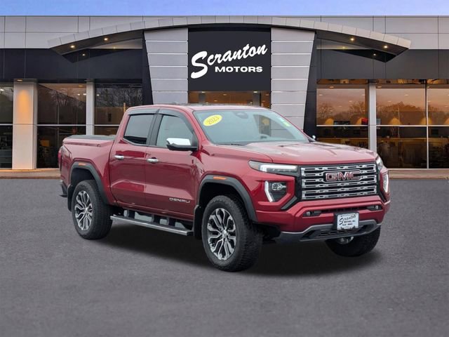 Used 2023 GMC Canyon Denali image 7