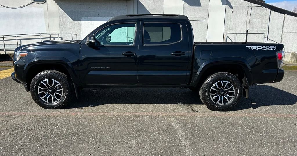 Certified 2022 Toyota Tacoma TRD Sport w/ Black Out Package (TMS) AWD/4WD image 8