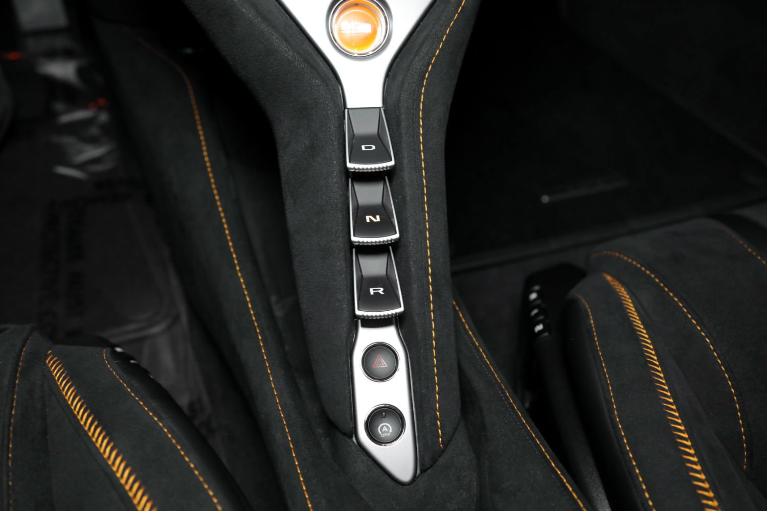 Used 2026 McLaren 750S Spider RWD image 47