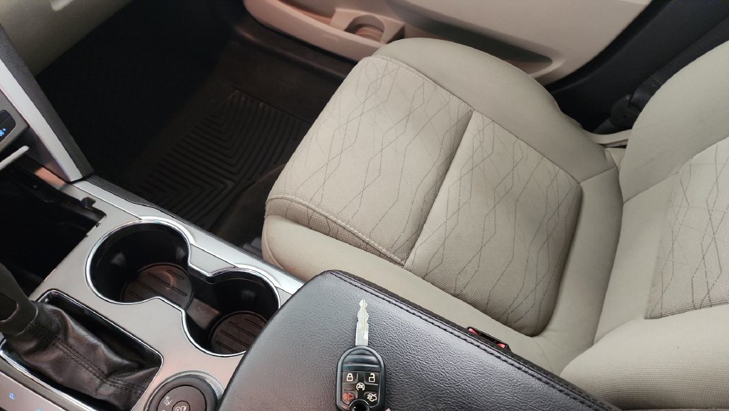 Used 2015 Ford Explorer 4WD image 16