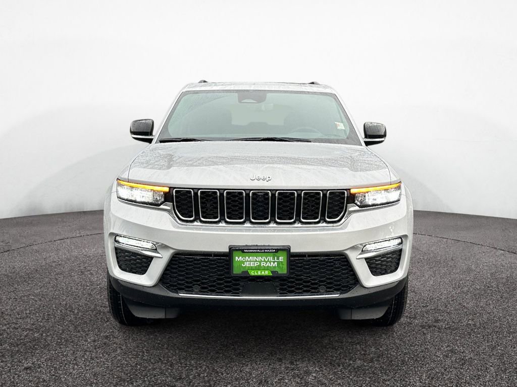 New 2025 Jeep Grand Cherokee Limited w/ Luxury Tech Group II image 8