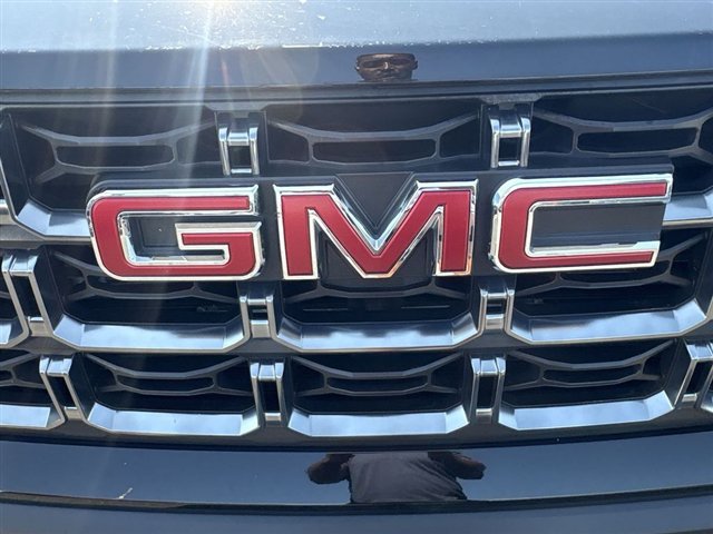 Certified 2024 GMC Canyon AT4 w/ AT4 Premium Package AWD/4WD image 31