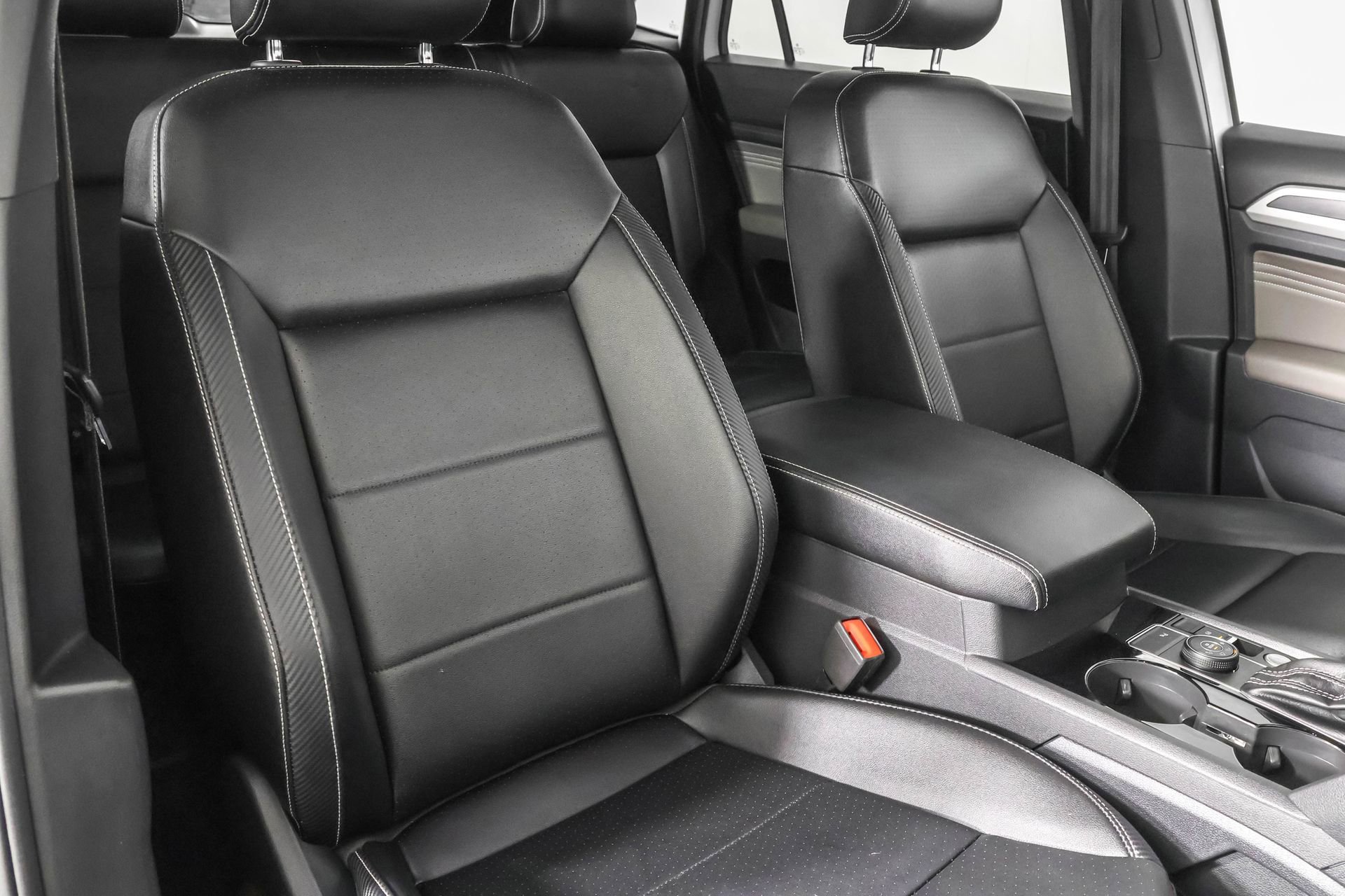 Used 2021 Volkswagen Atlas Cross Sport SEL image 45