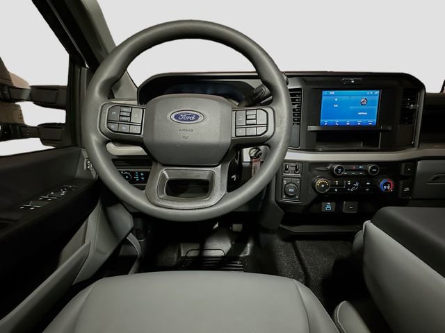 New 2026 Ford F350 XL w/ XL Chrome Package image 27
