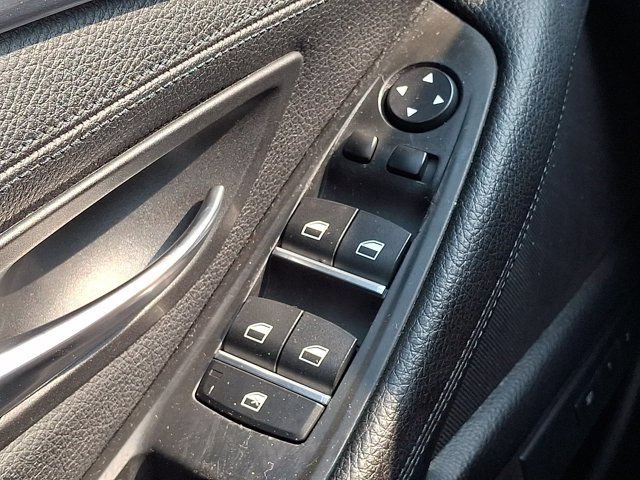 Used 2016 BMW 535i xDrive Sedan AWD/4WD image 31