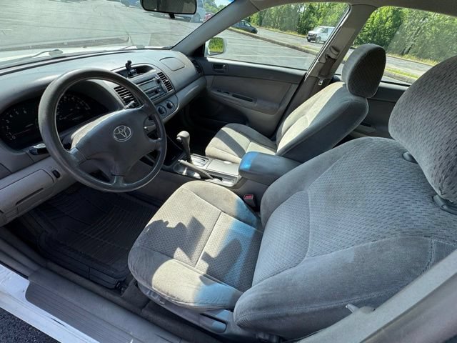 Used 2002 Toyota Camry LE FWD image 10